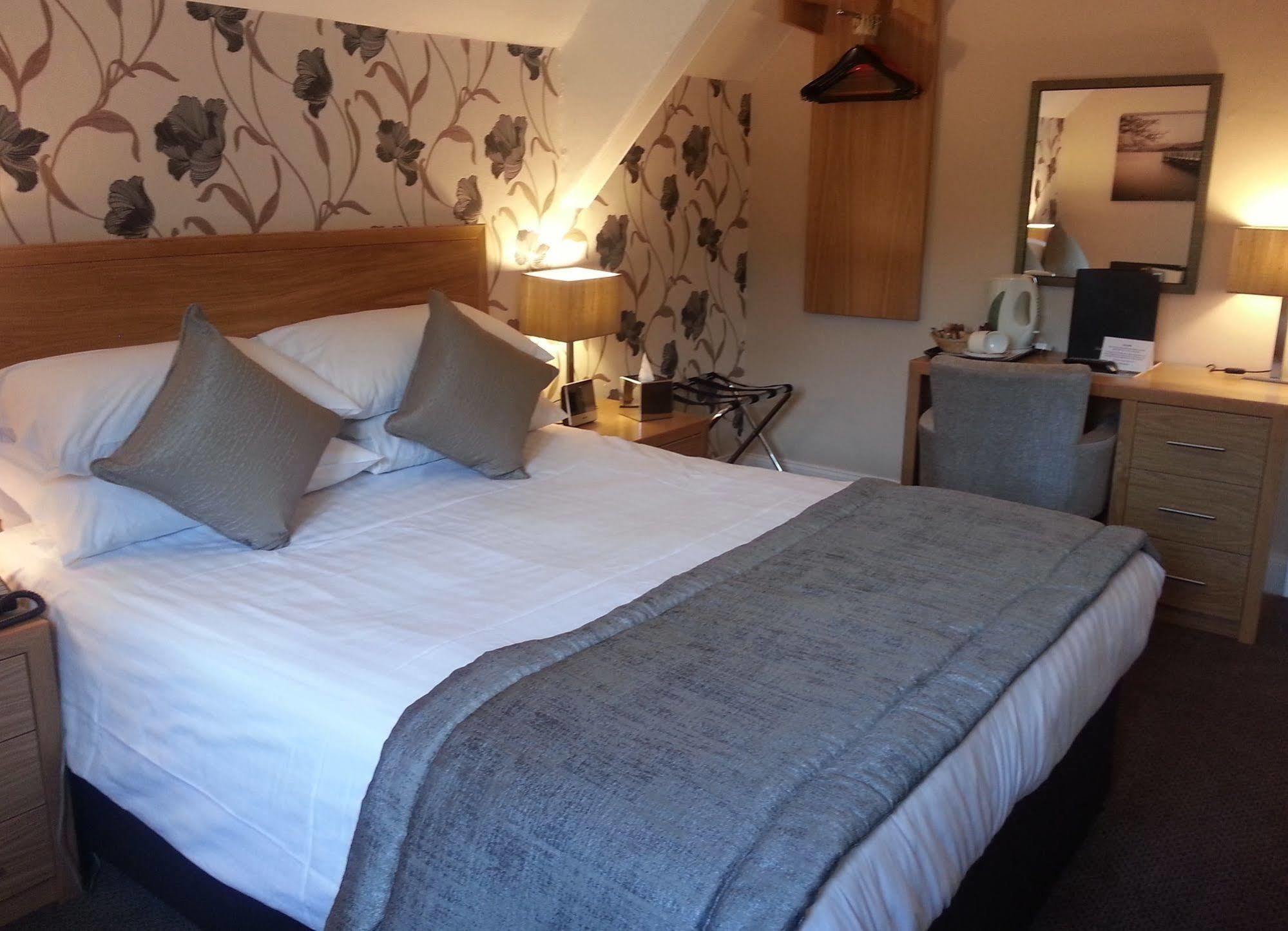 The - The Collection Group Inn 4*